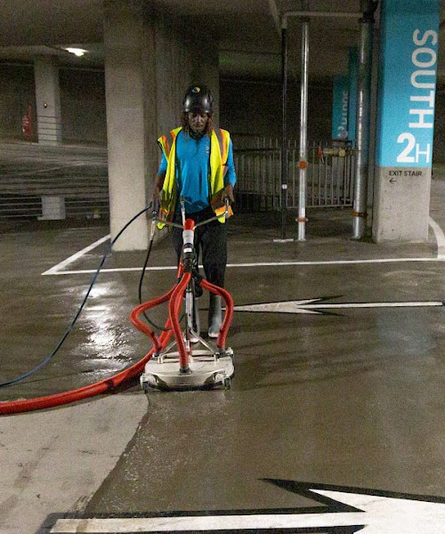 parking structure pw 4